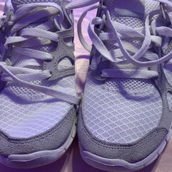 Lightly worn - Picture 1 of 5